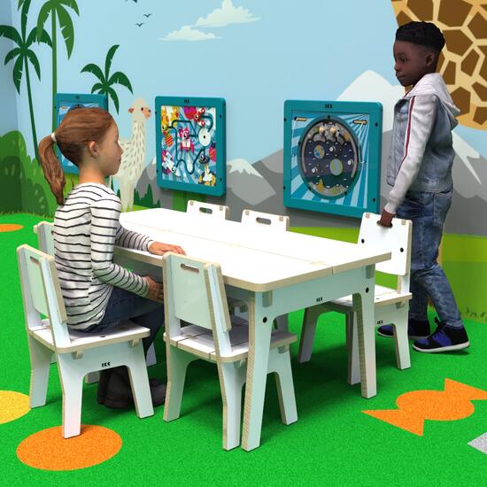 Op deze afbeelding ziet u kindermeubel buxus kindertafel wit